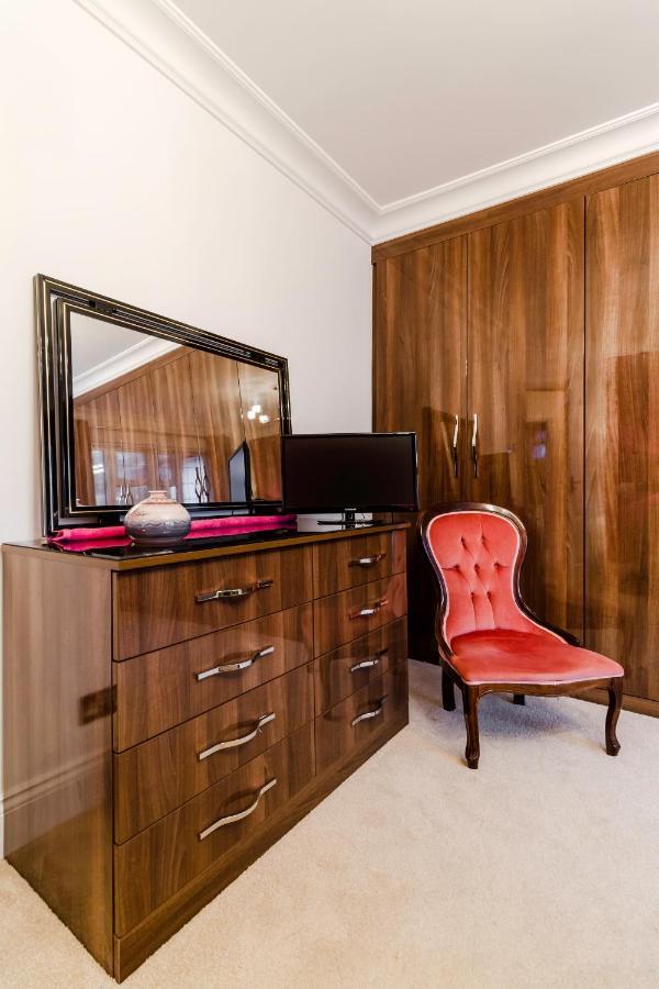 Brooklyn House Hotel Barnet Eksteriør billede
